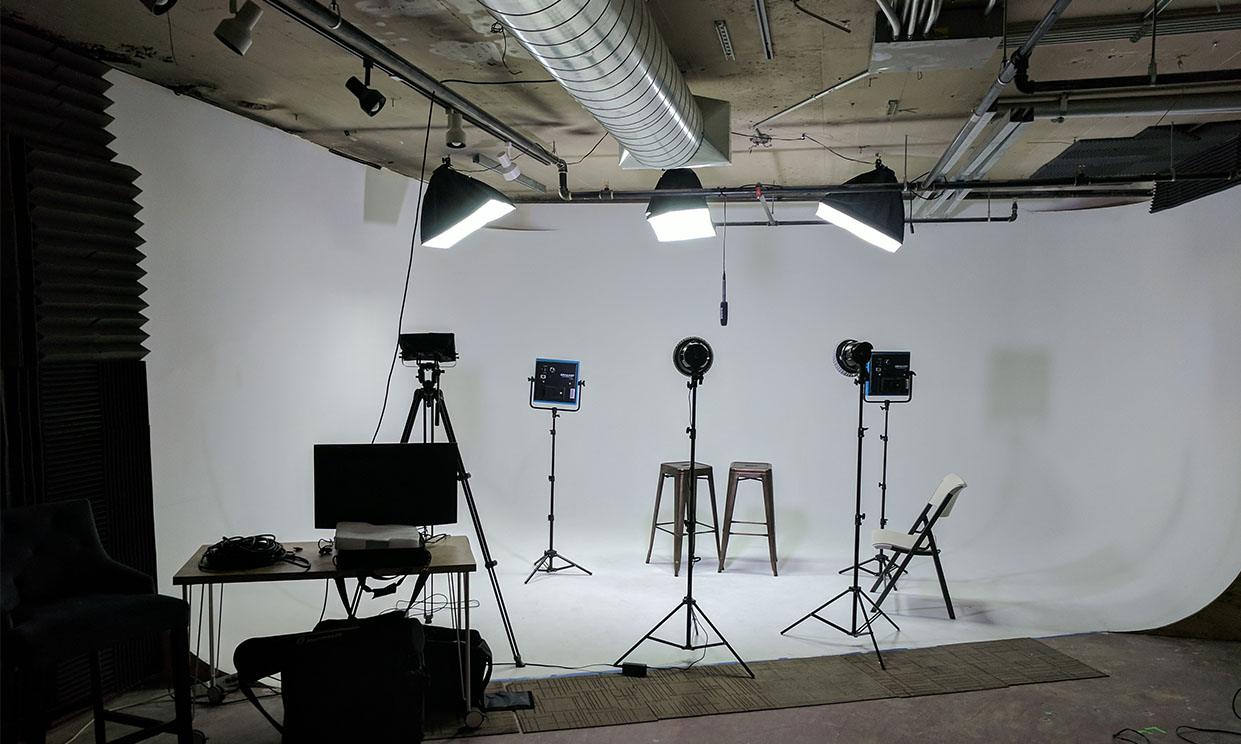 BallparkGallery-Studio_1241x744 The Lion's Den